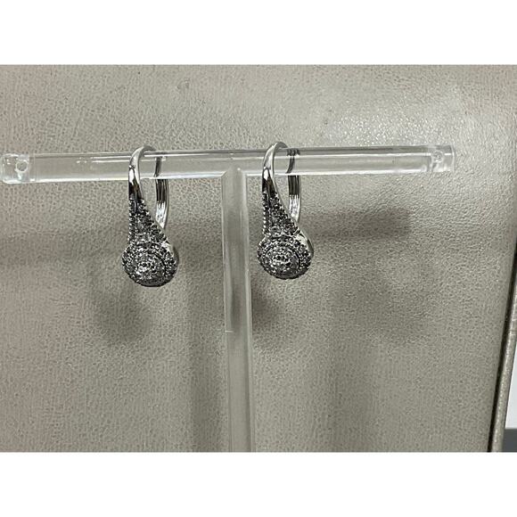 Silver-Tone Rhinestone Jewelry Set - Picture 6 of 8